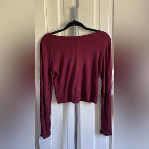 Universal Thread Deep Maroon Cropped Long Sleeved Shirt